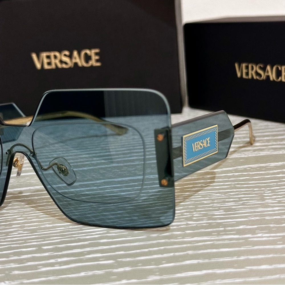 New! Versace Square Blue Shields Sunglasses - Blue - Picture 8 of 11